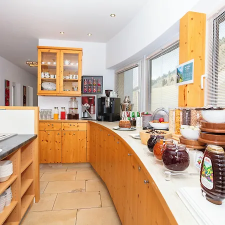 Отель Rohregger Нойкирхен-ам-Гросфенедигер