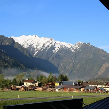 Rohregger Нойкирхен-ам-Гросфенедигер